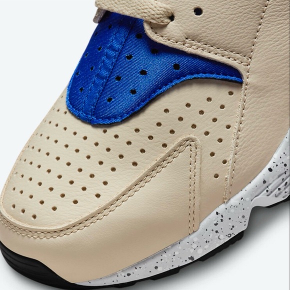 NIKE AIR HUARACHE MOWABB RATTAN HYPER ROYAL ORANGE Men’s 8.5 or Women’s 10 - Picture 2 of 7